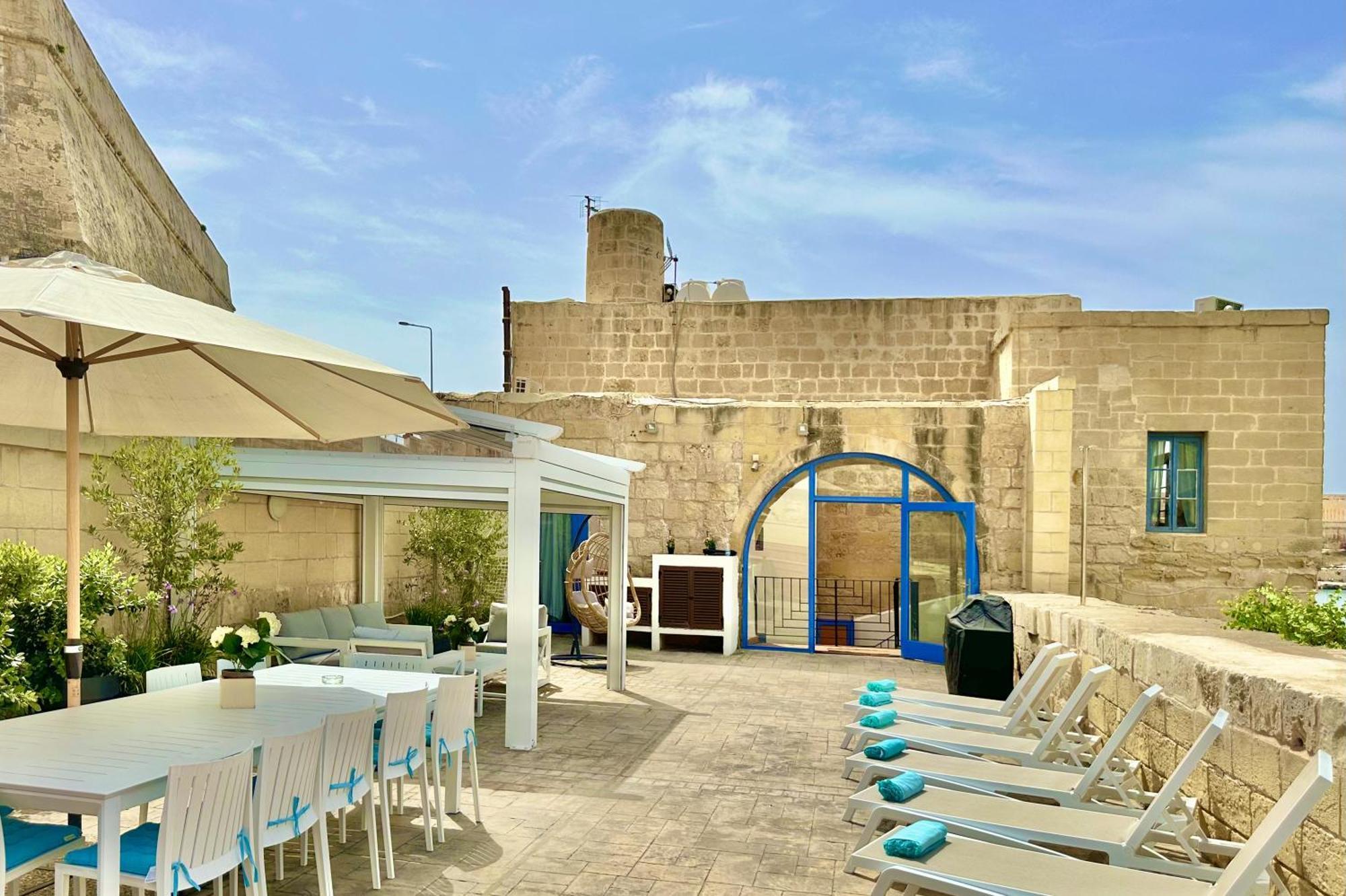 Valletta Waterfront Villa With Pool And Jacuzzi Εξωτερικό φωτογραφία